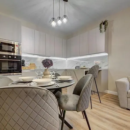 3br Escape Walk To Everything Gzira