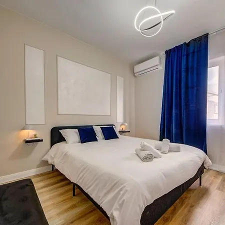 3br Escape Walk To Everything דירה
