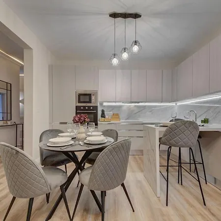 3br Escape Walk To Everything Gzira